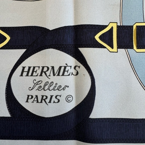Hermès Eperons d'Or 90cm Silk Scarf - Picture 6 of 11